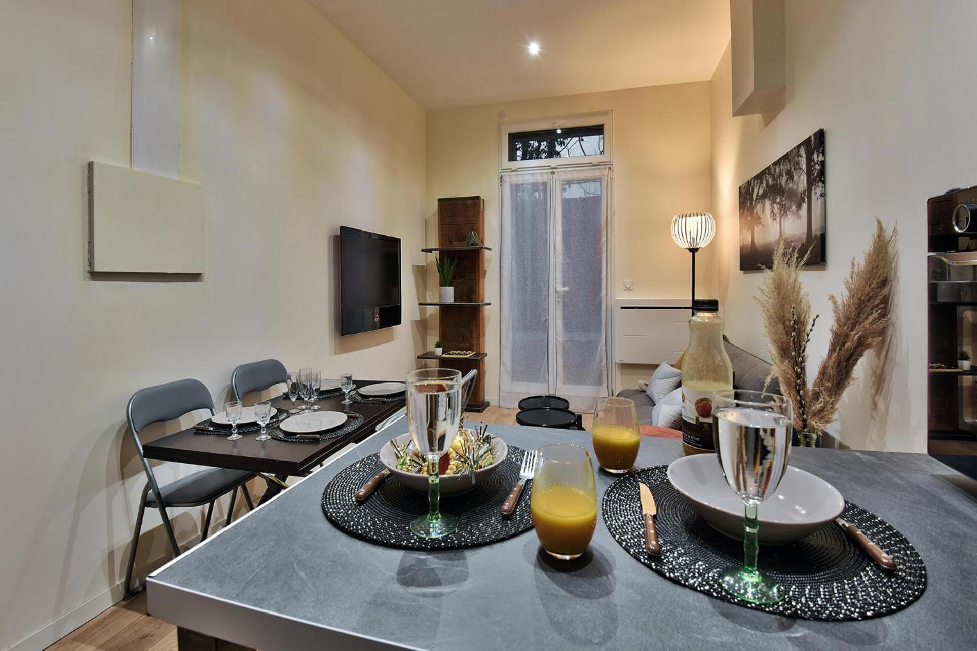 L'Appart Chic - Terrasse - Proche Lyon & Tram 维勒班 外观 照片